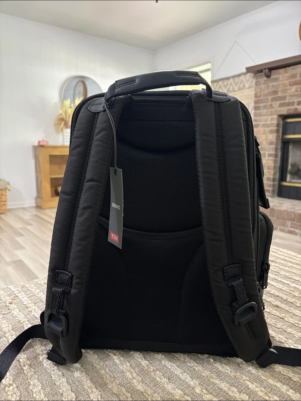 E1 TUMI Alpha Bravo Black Leather 